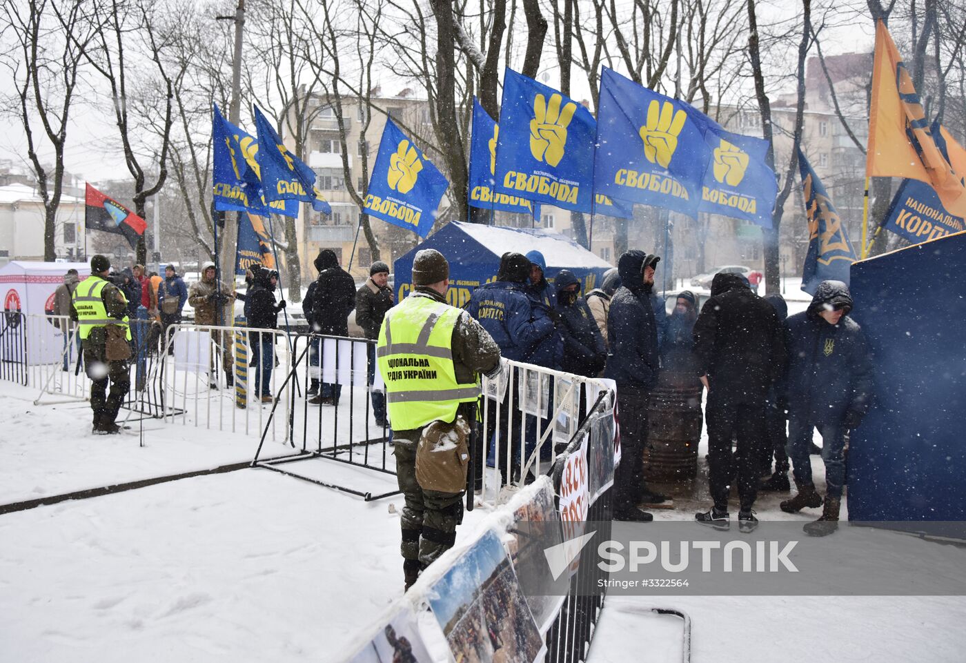 Russian citizens in Ukraine blocked from voting in Russian presidential election