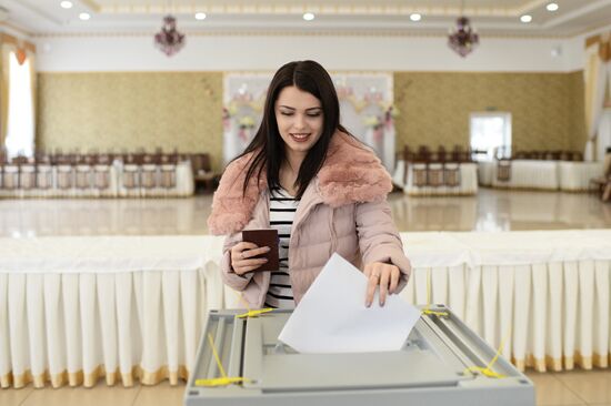 Presidential election in Russian regions