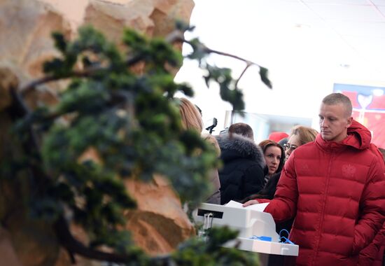 Members of Russian national football team vote at Russian presidential election
