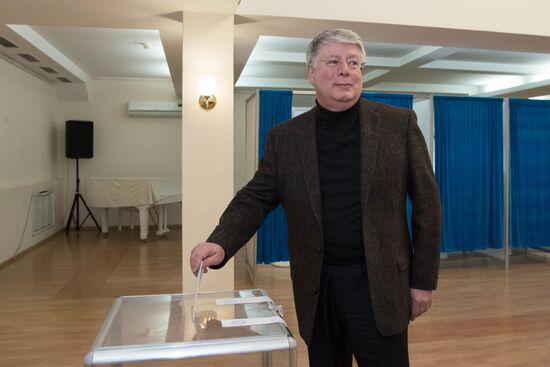 Voting in Russian presidential election abroad