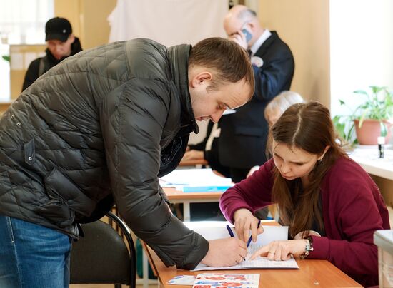 Presidential election in Russian regions