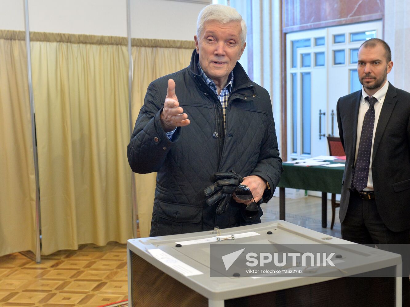 Voting in Russian presidential election abroad