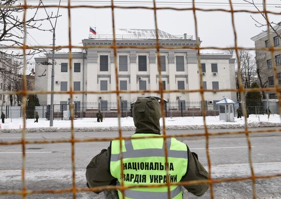 Russian citizens in Ukraine blocked from voting in Russian presidential election