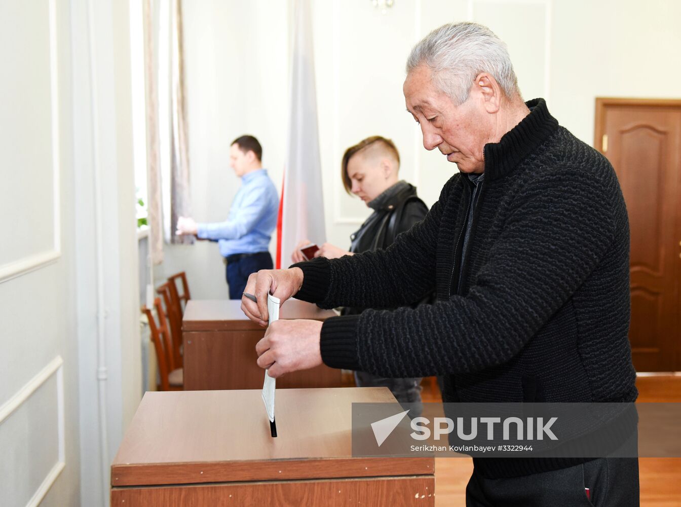 Voting in Russian presidential election abroad