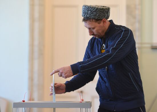 Voting in Russian presidential election abroad