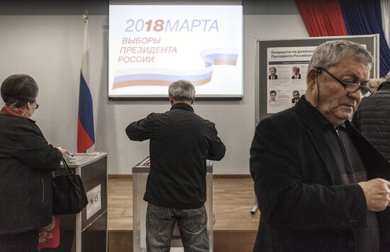 Voting in Russian presidential election abroad