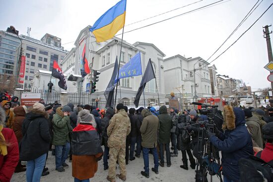 Russian citizens in Ukraine blocked from voting in Russian presidential election