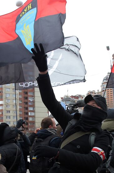 Russian citizens in Ukraine blocked from voting in Russian presidential election