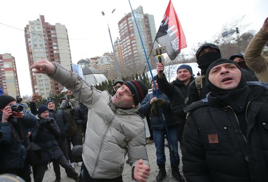 Russian citizens in Ukraine blocked from voting in Russian presidential election