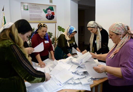 Votes counted at Russian presidential elections