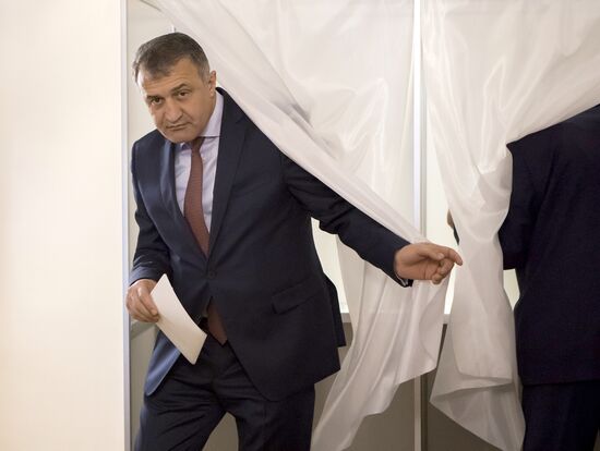 Presidential elections in Russian regions