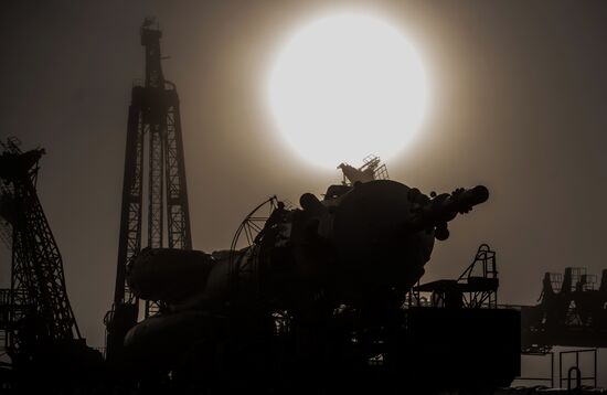 Soyuz-FG carrier rocket with Soyuz MS-08 crewed spacecraft moved to launch pad
