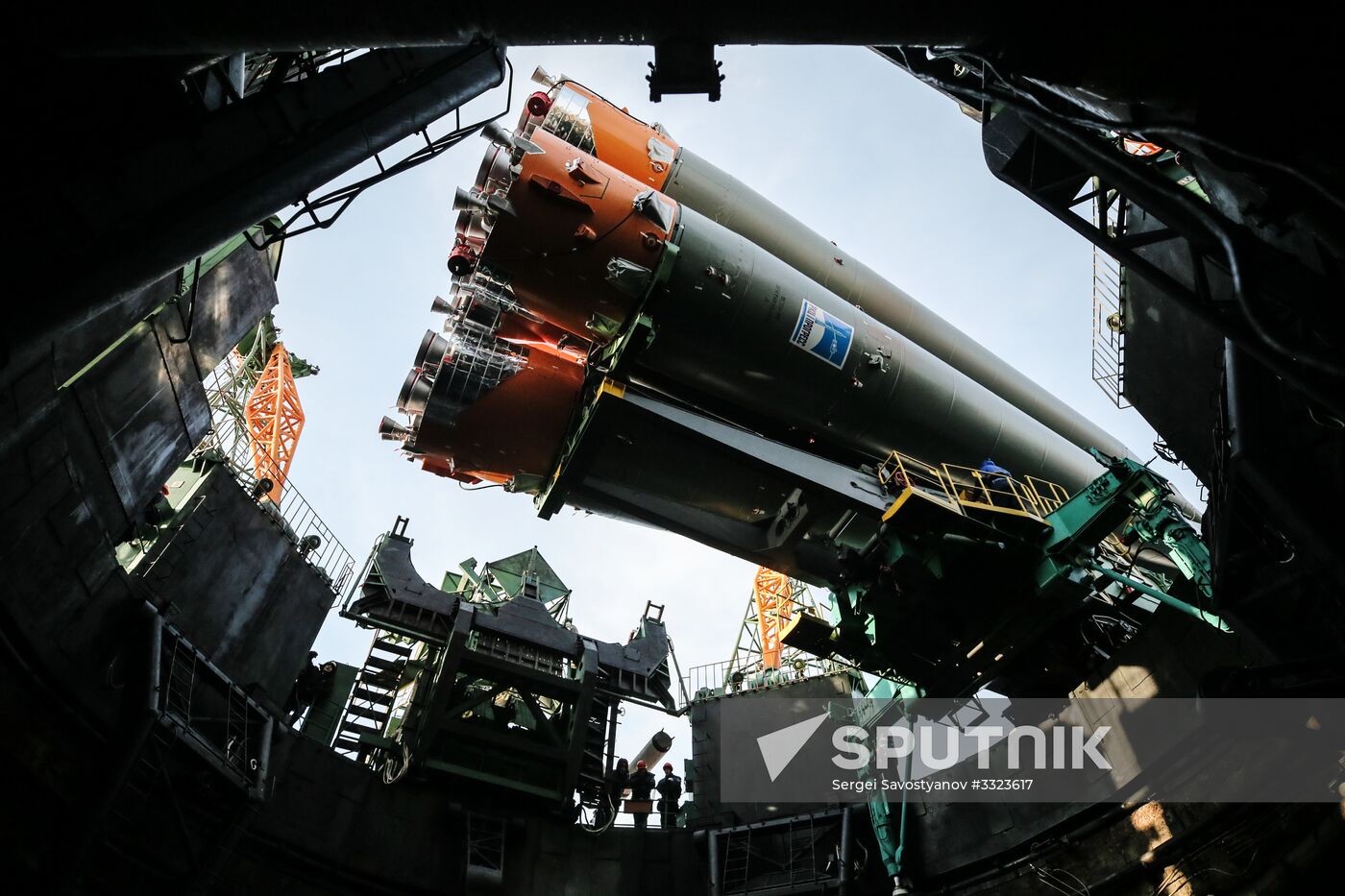 Soyuz-FG carrier rocket with Soyuz MS-08 crewed spacecraft moved to launch pad