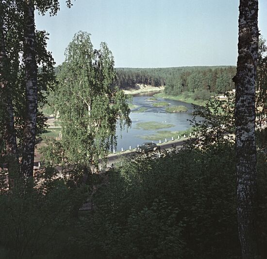 Moskva river near Ruza