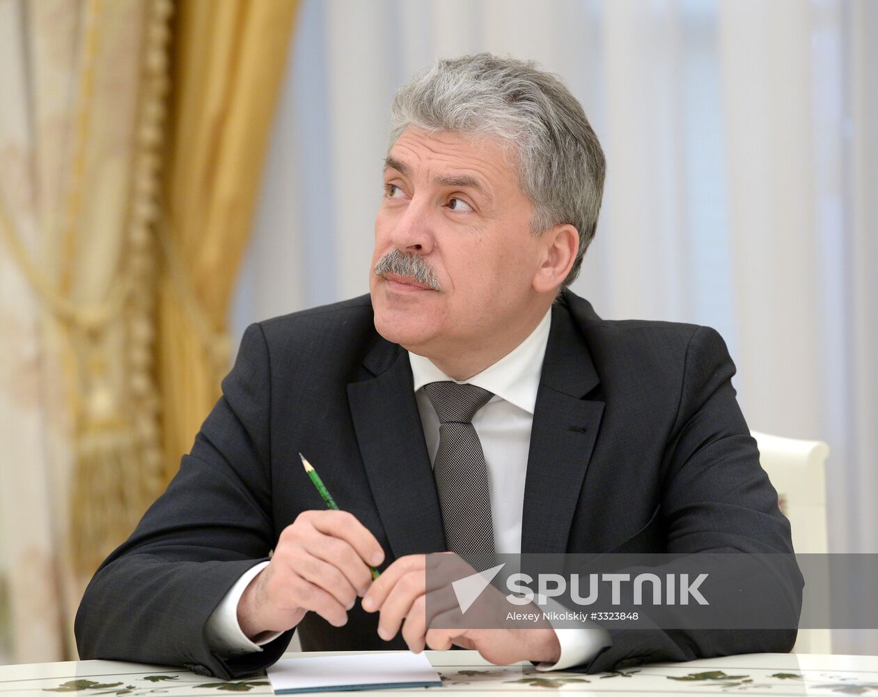 President Vladimir Putin meets with presidential nominees