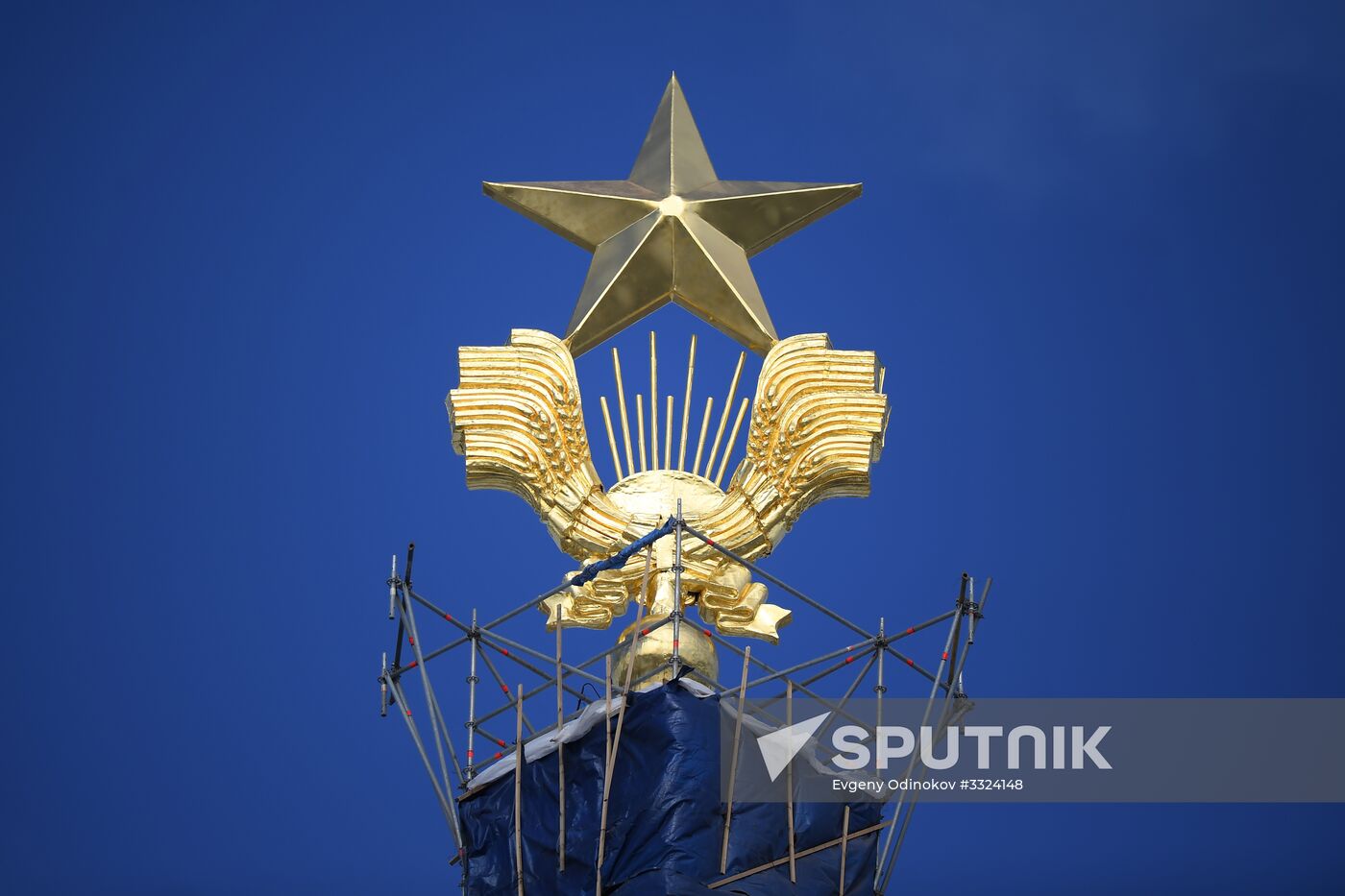 Golden star atop Central Pavilion at VDNKh renovated