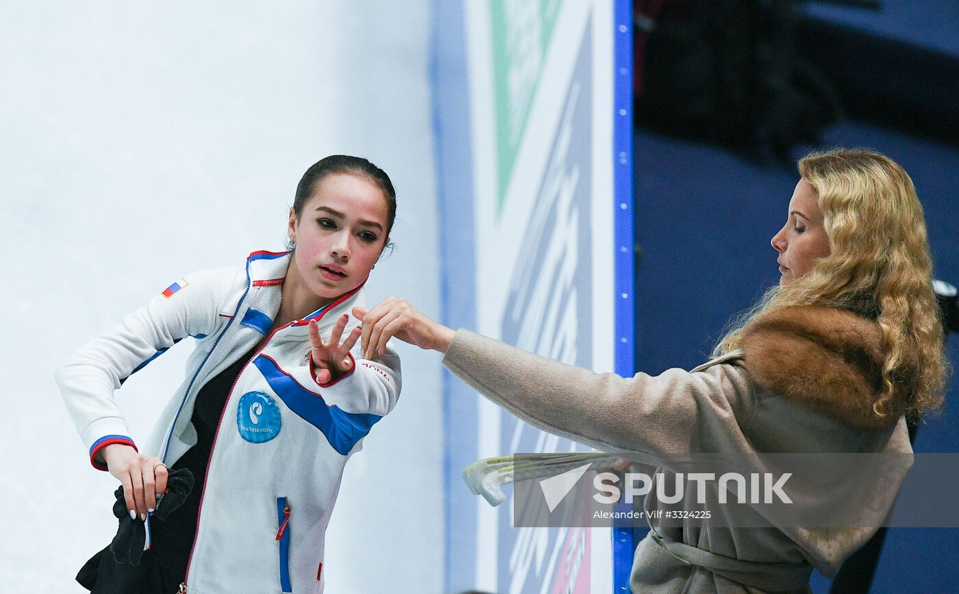 Figure Skating. World Championships. Training sessions