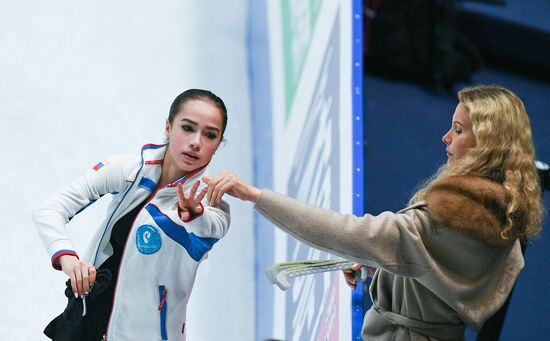 Figure Skating. World Championships. Training sessions