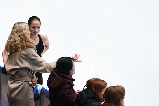 Figure Skating. World Championships. Training sessions