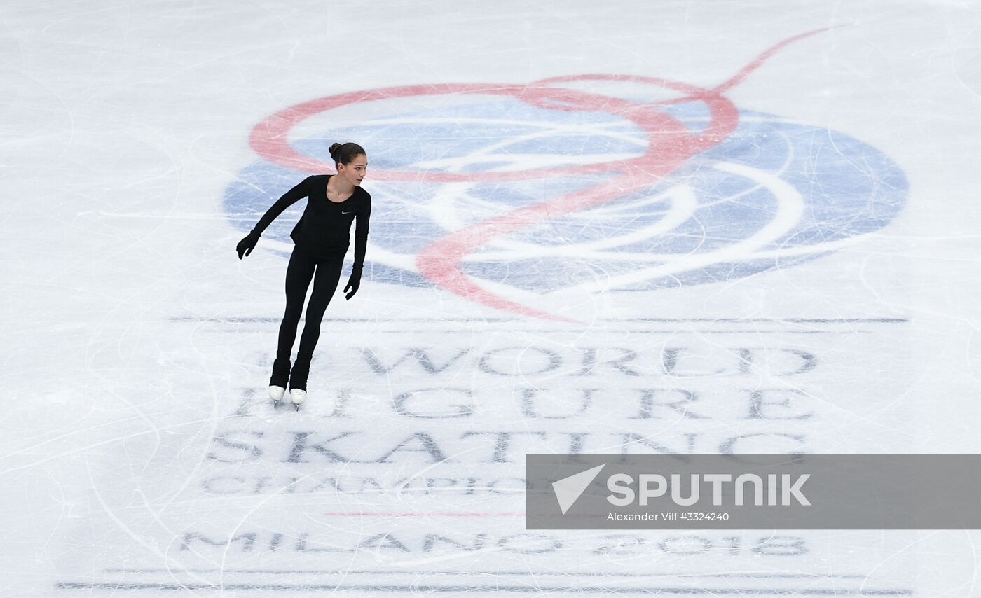 Figure Skating. World Championships. Training sessions