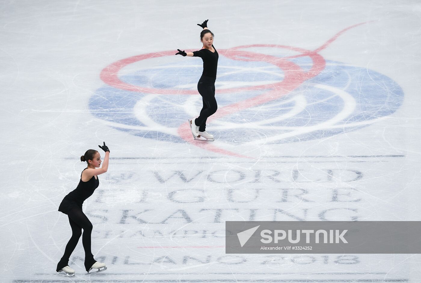 Figure Skating. World Championships. Training sessions