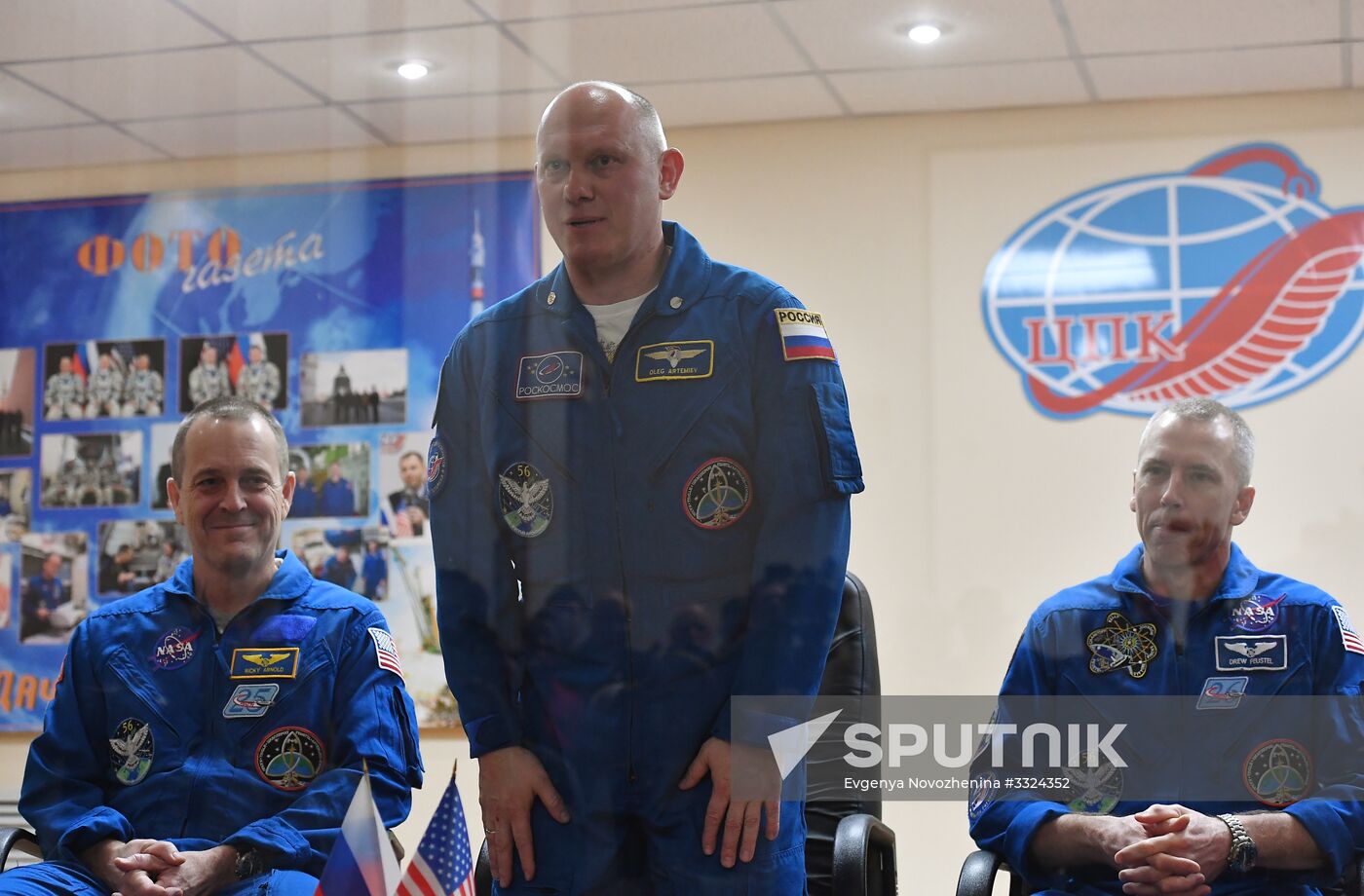 News conference with ISS-55/56 main and backup crews