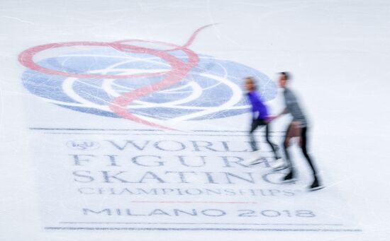 Figure Skating. World Championships. Training sessions
