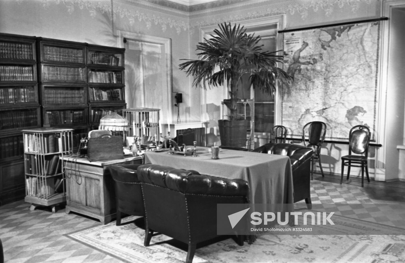 Lenin's study in Kremlin