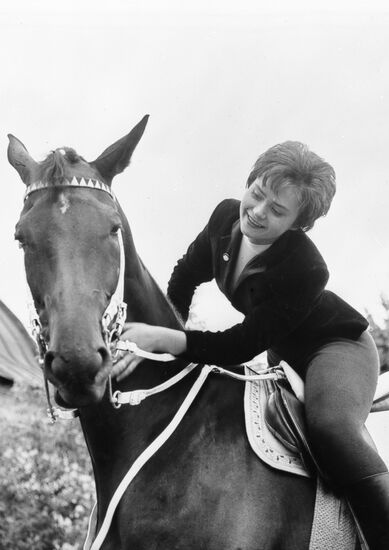 Equestrian sport