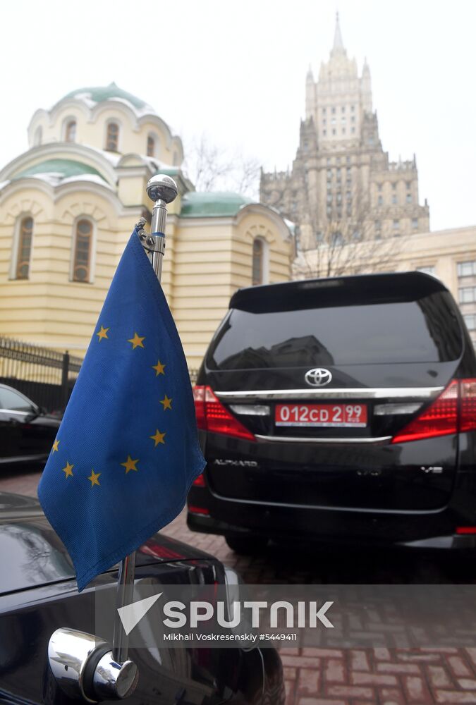 Foreign Ministry invites foreign ambassadors accredited in Russia to meeting