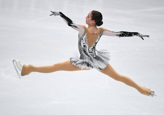 Figure skating. World Championships. Women. Short program