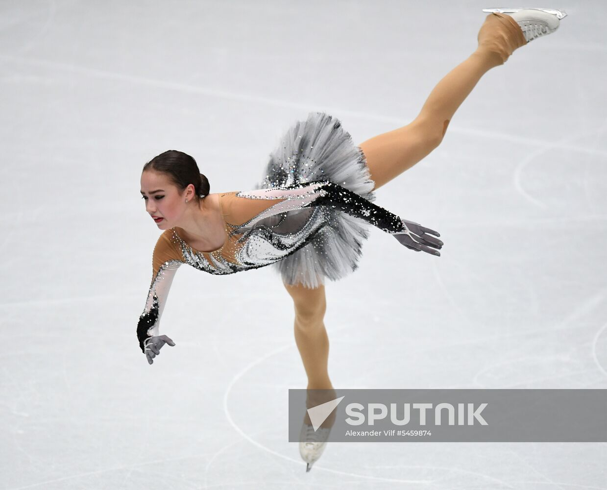 Figure skating. World Championships. Women. Short program