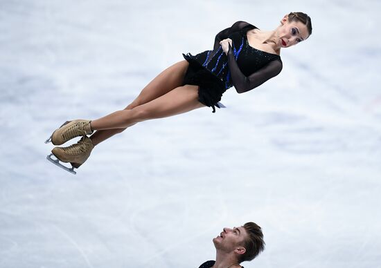 Figure skating. World Championships. Pairs. Short program