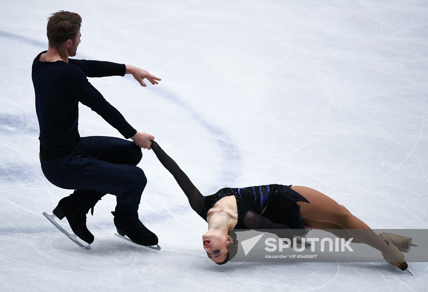 Figure skating. World Championships. Pairs. Short program