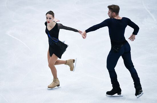 Figure skating. World Championships. Pairs. Short program