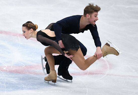 Figure skating. World Championships. Pairs. Short program