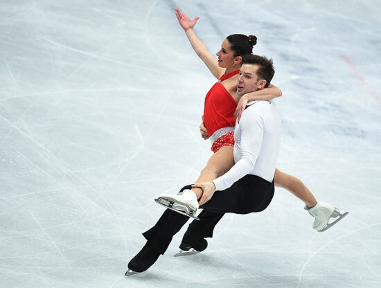 Figure skating. World Championships. Pairs. Short program