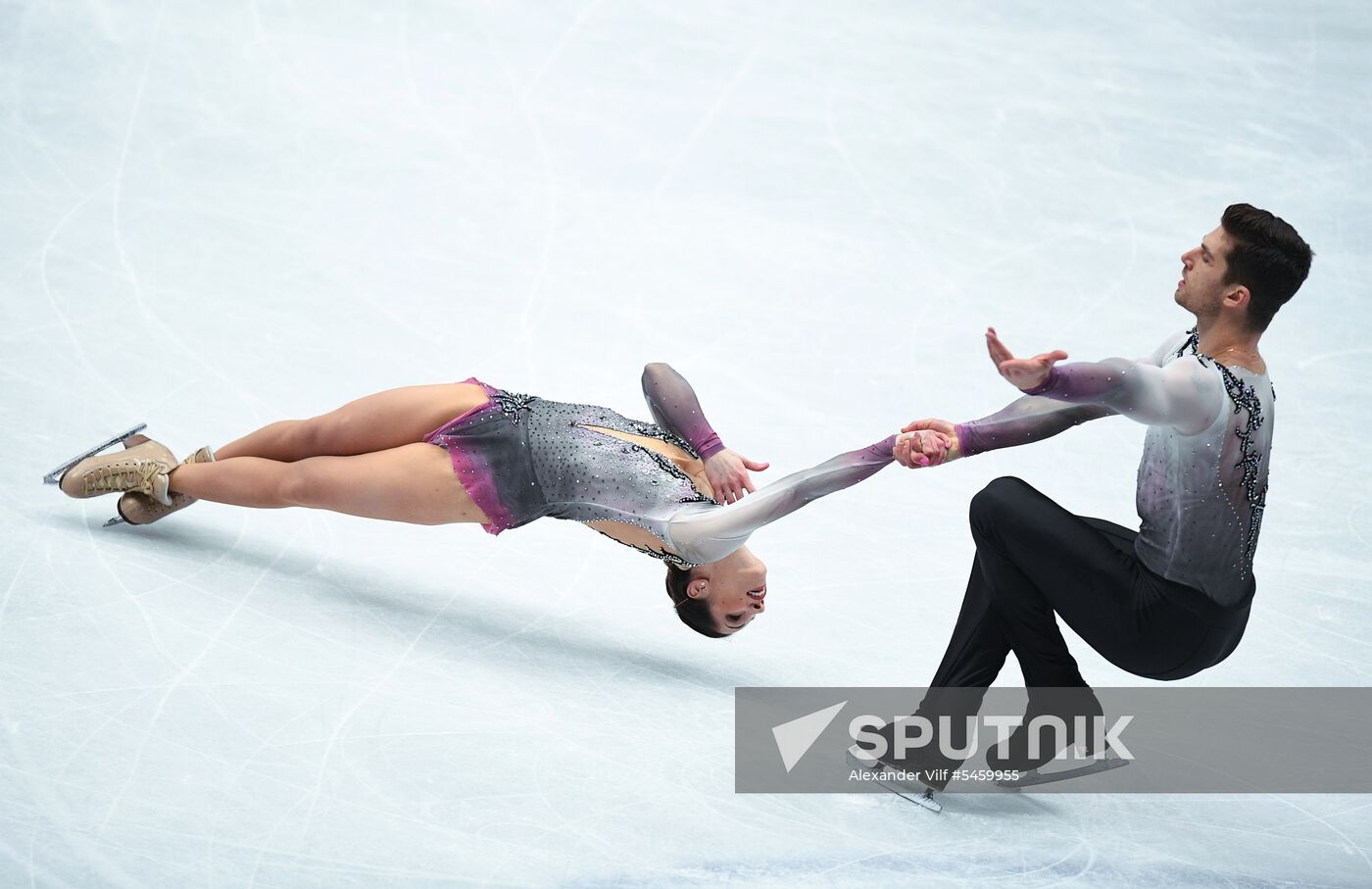Figure skating. World Championships. Pairs. Short program