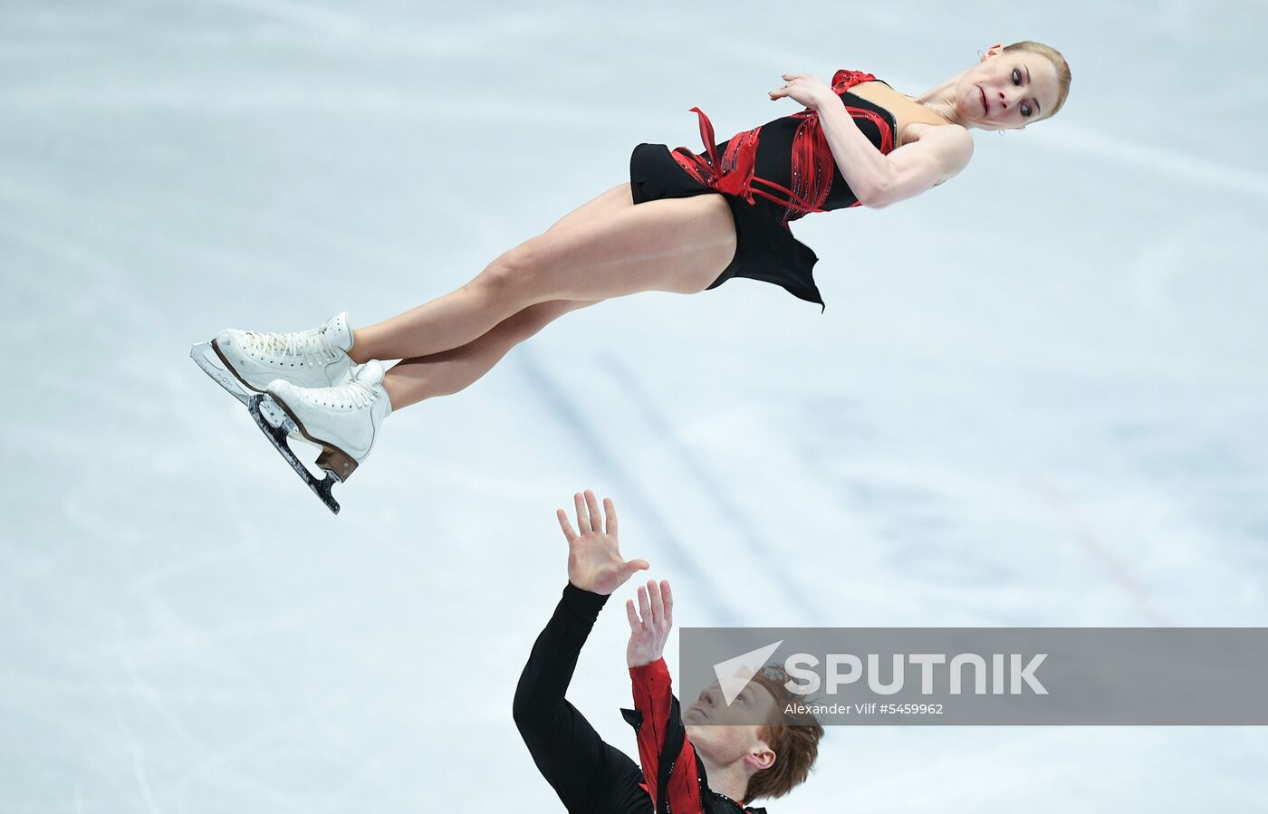 Figure skating. World Championships. Pairs. Short program