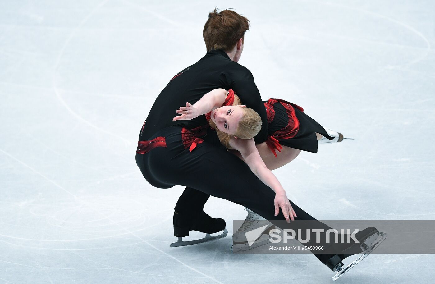 Figure skating. World Championships. Pairs. Short program