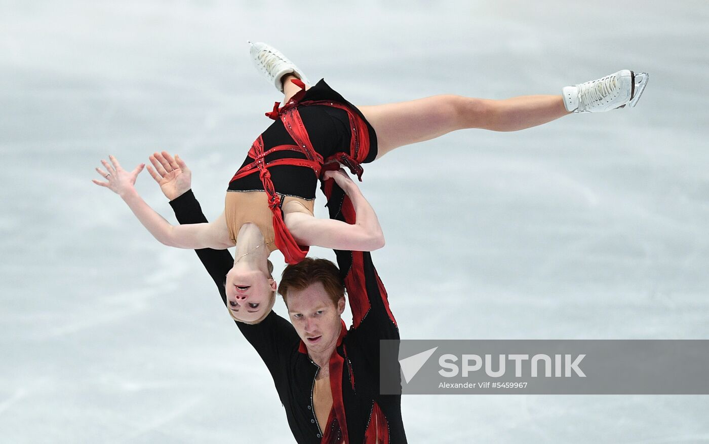 Figure skating. World Championships. Pairs. Short program