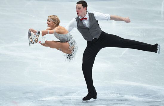 Figure skating. World Championships. Pairs. Short program