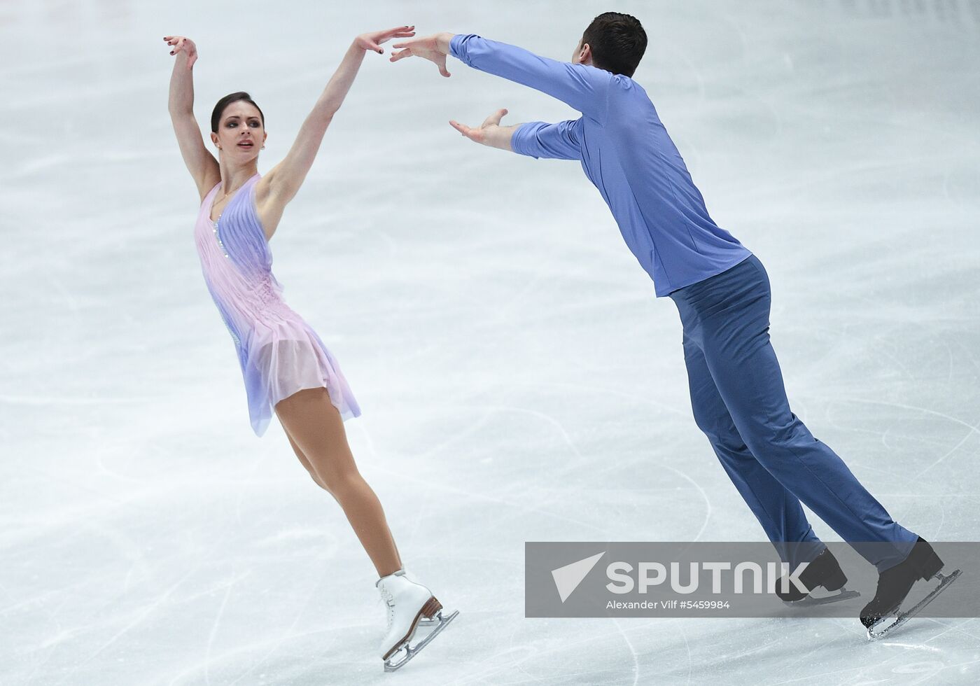Figure skating. World Championships. Pairs. Short program