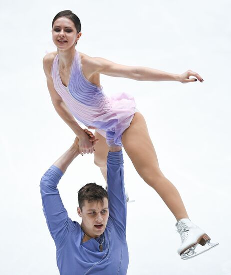 Figure skating. World Championships. Pairs. Short program