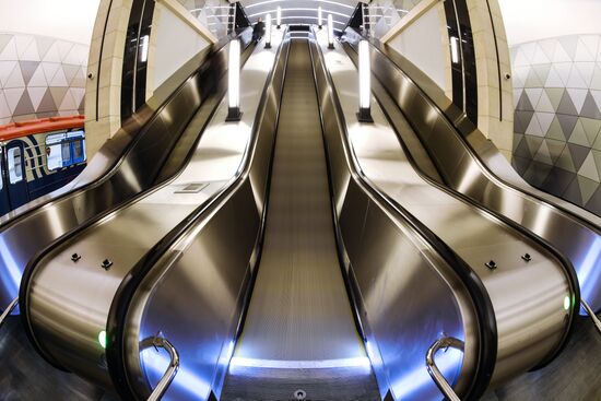Opening of Moscow Metro's Okruzhnaya-Seligerskaya section
