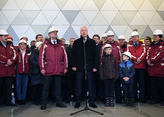 Opening of Moscow Metro's Okruzhnaya-Seligerskaya section