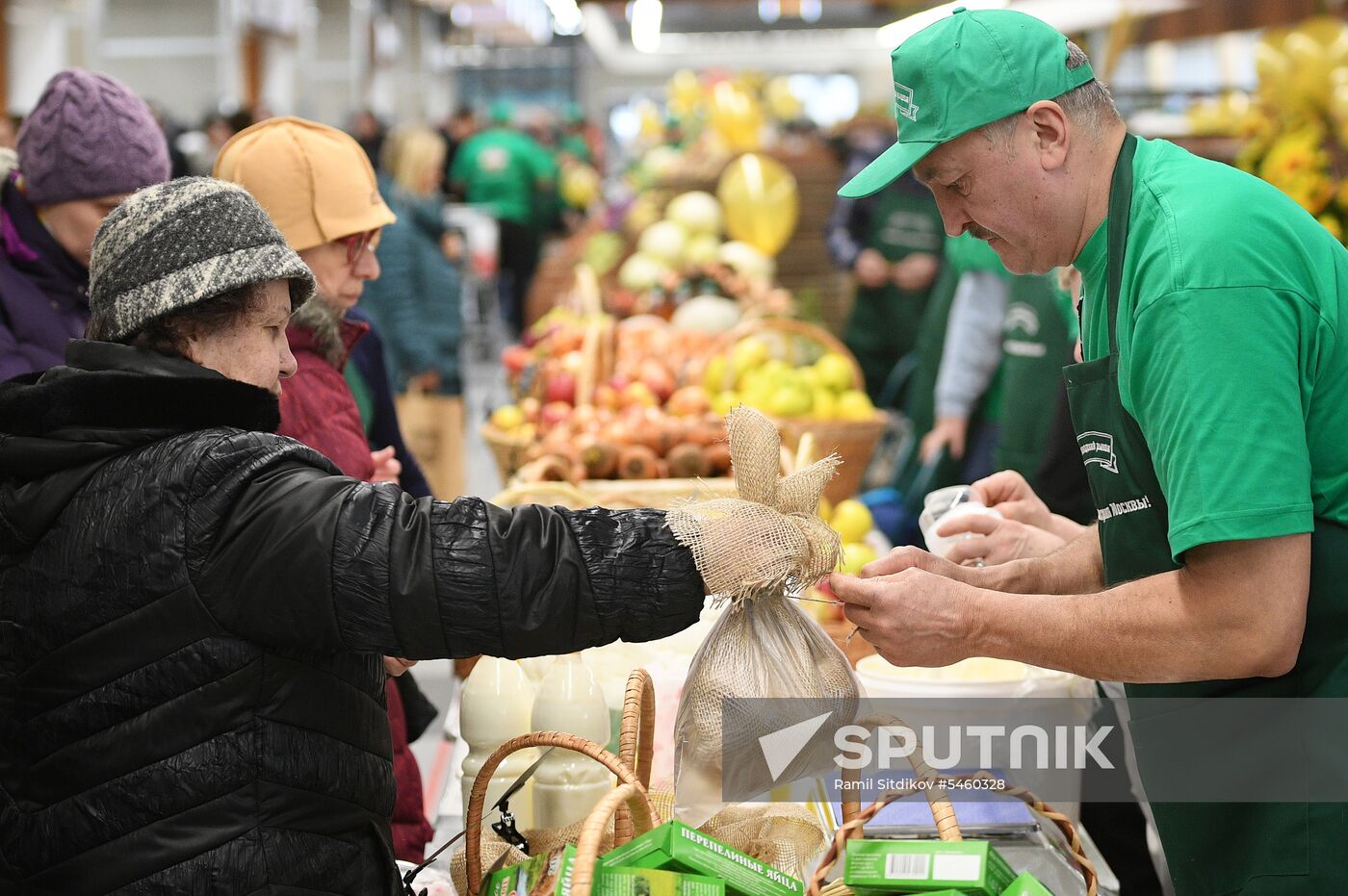 Velozavodsky market reopens in Moscow after renovation