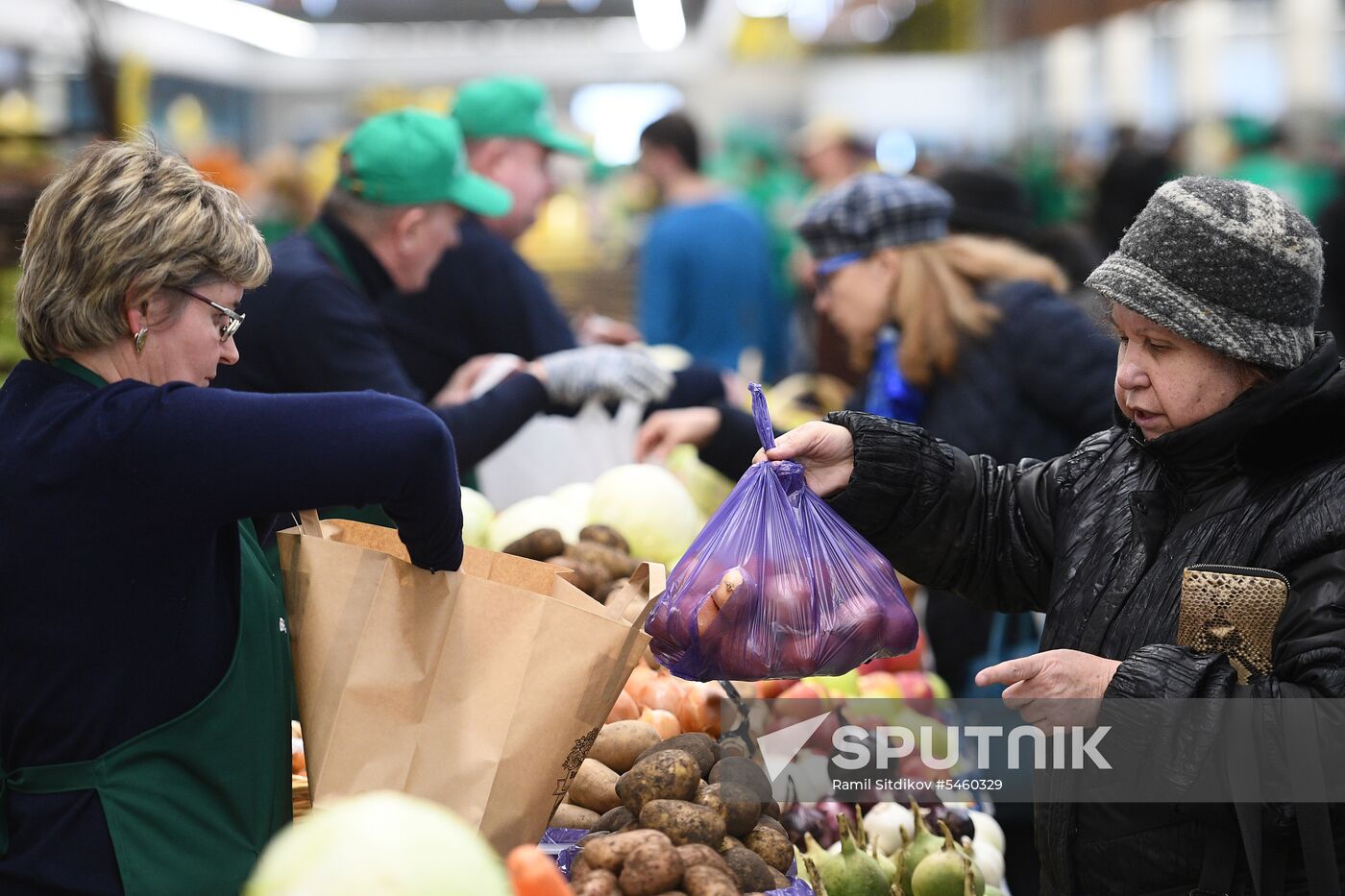 Velozavodsky market reopens in Moscow after renovation