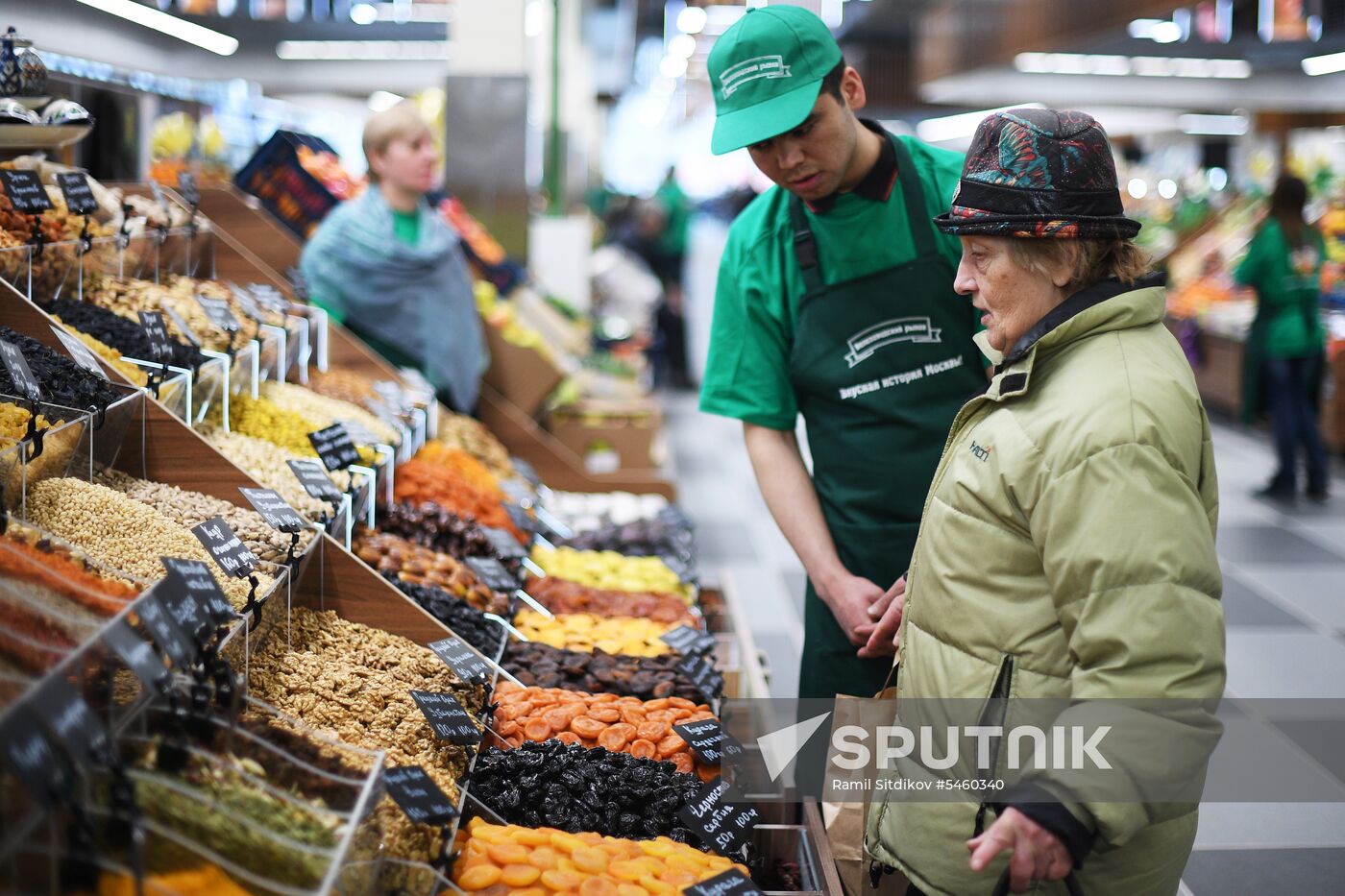Velozavodsky market reopens in Moscow after renovation