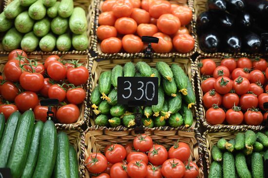 Velozavodsky market reopens in Moscow after renovation